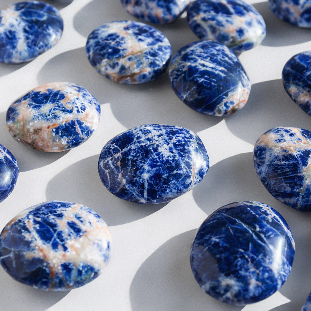 Reikistal Sodalite Palm Stone