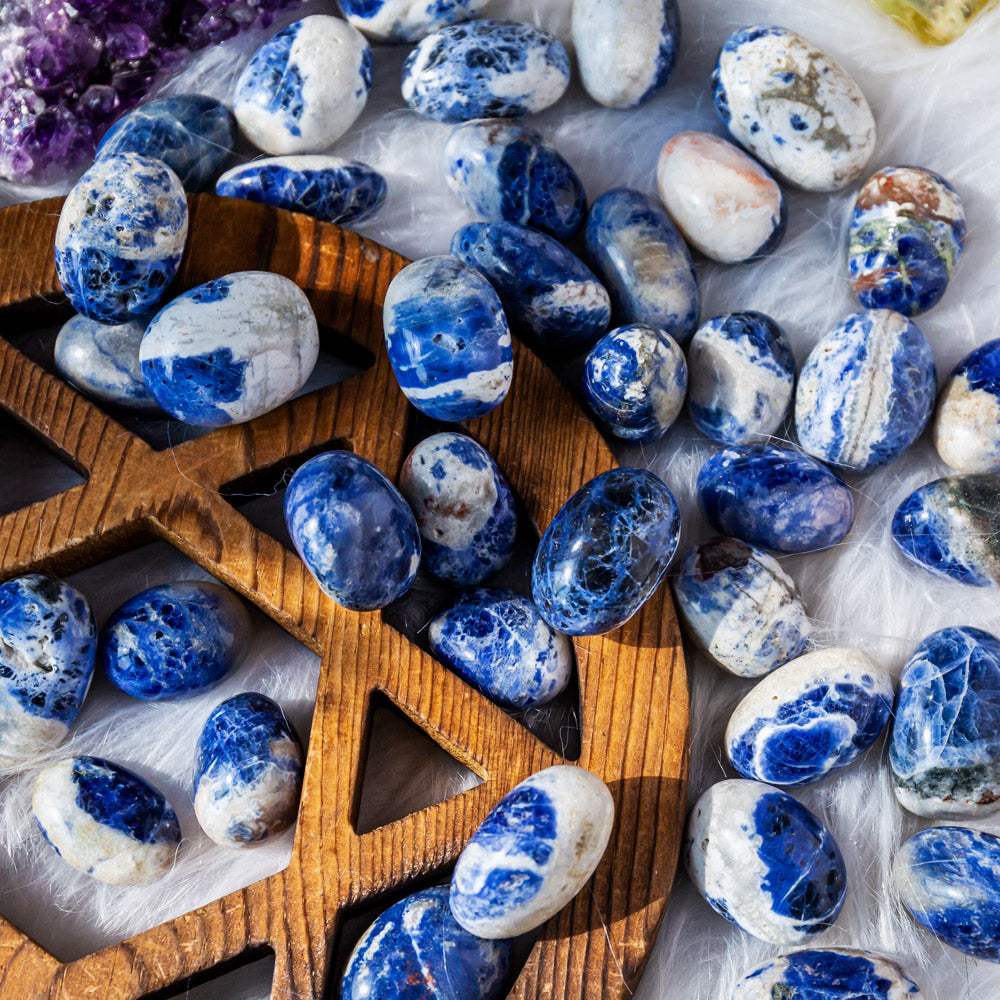 Reikistal Sodalite Tumbled Stone