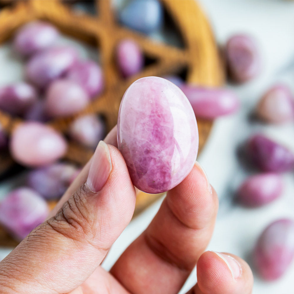 Reikistal Lavender Rose Quartz Tumbled Stone