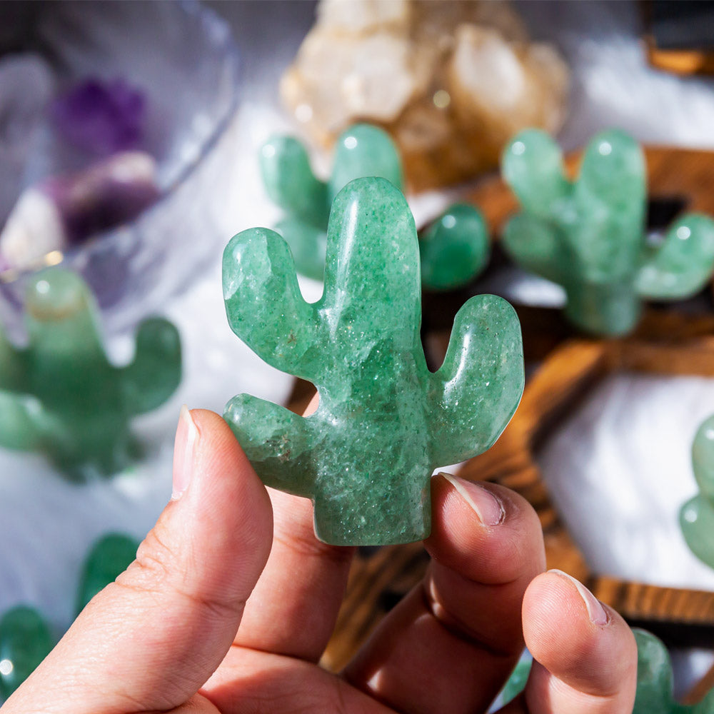 Reikistal Green Strawberry Quartz Cactus