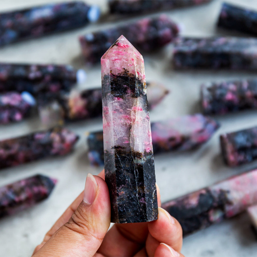 Reikistal Rhodonite In Clear Quartz Point