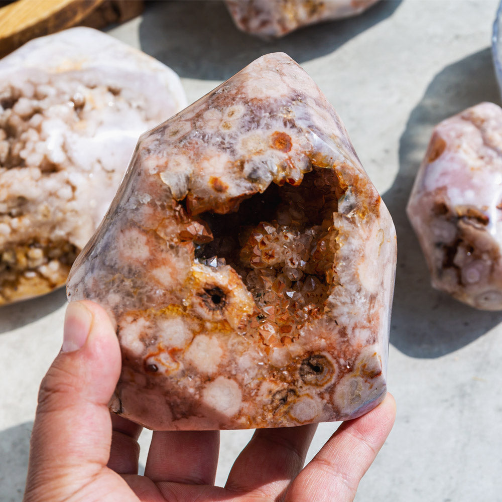 Reikistal Flower Agate Geode Flame