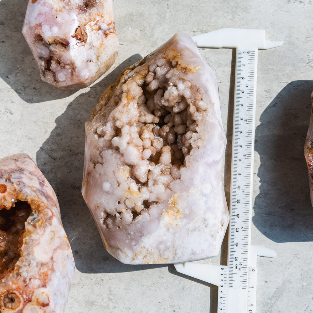 Reikistal Flower Agate Geode Flame