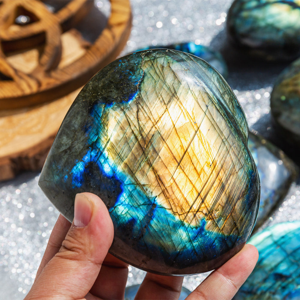 Reikistal Labradorite Heart