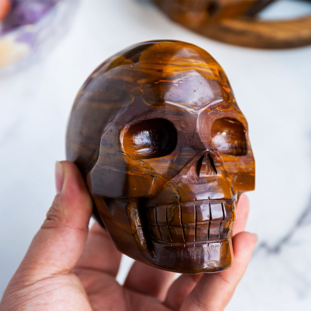 Reikistal Red Tigers Eye Skull