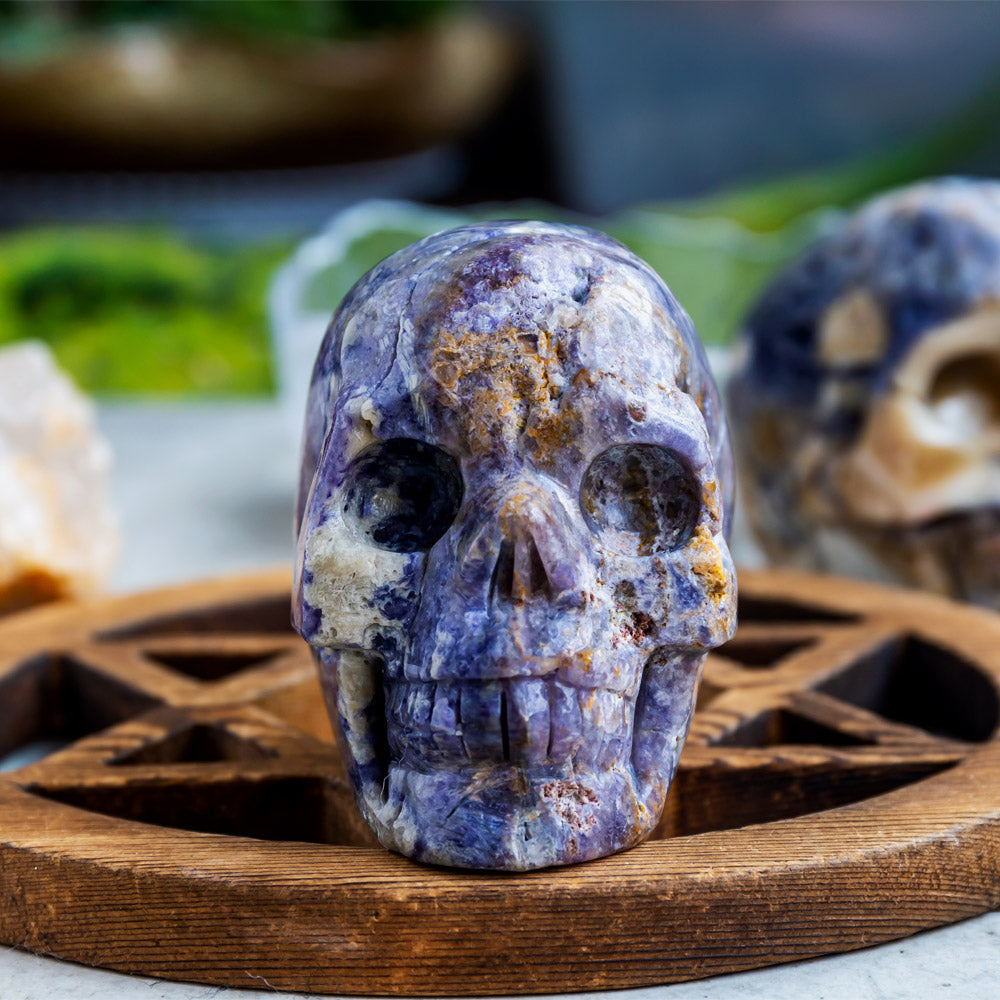 Reikistal Violet Jasper Skull