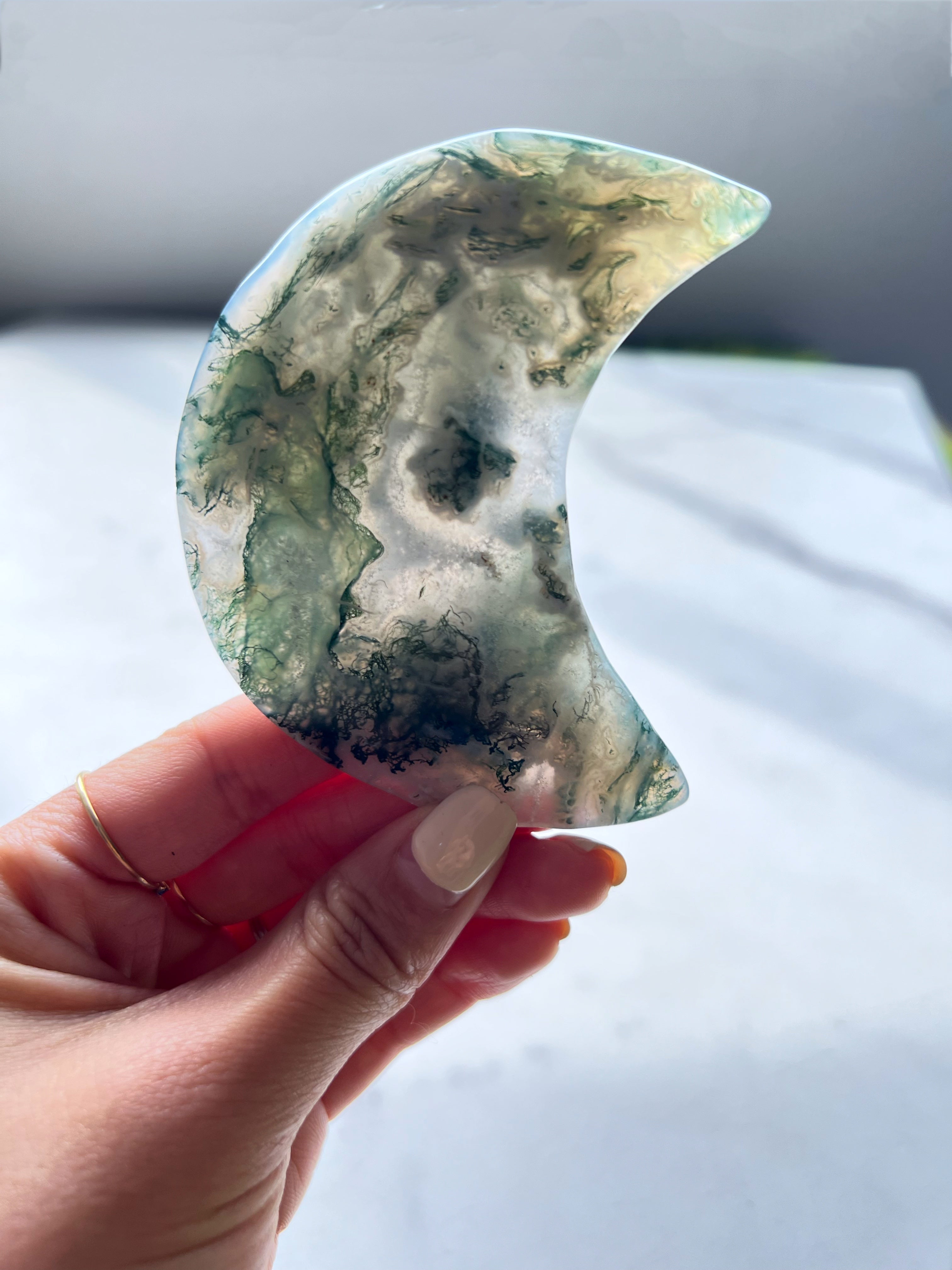 Reikistal Moss Agate Moon