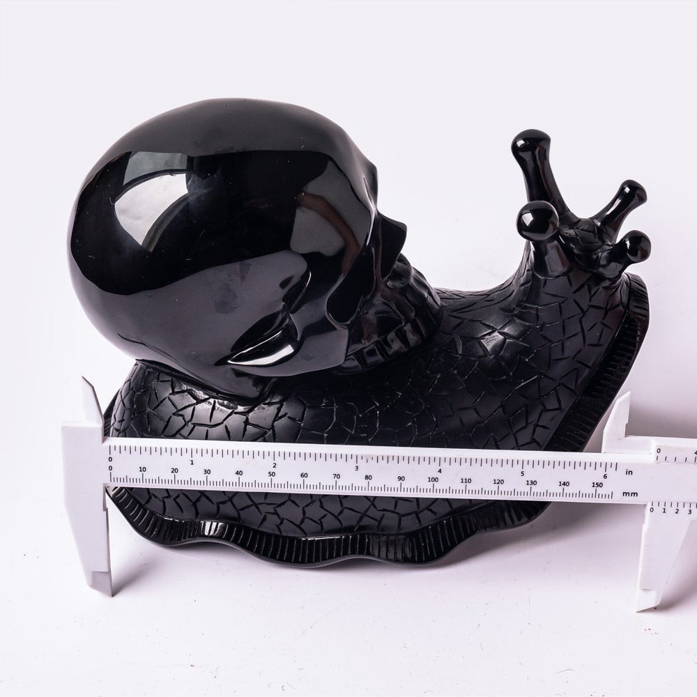 Reikistal Obsidian Snail Skull