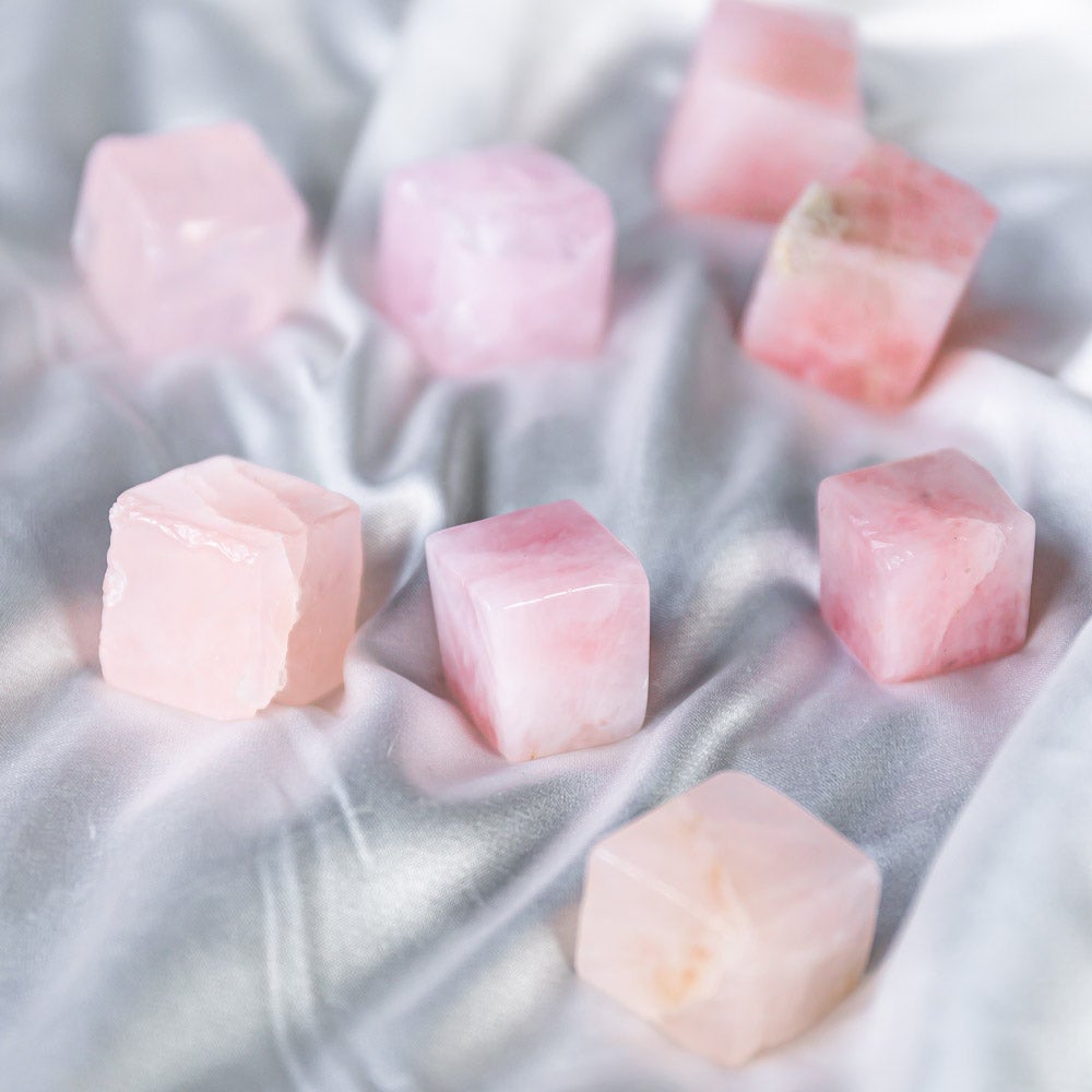 Reikistal Rose Quartz Cube