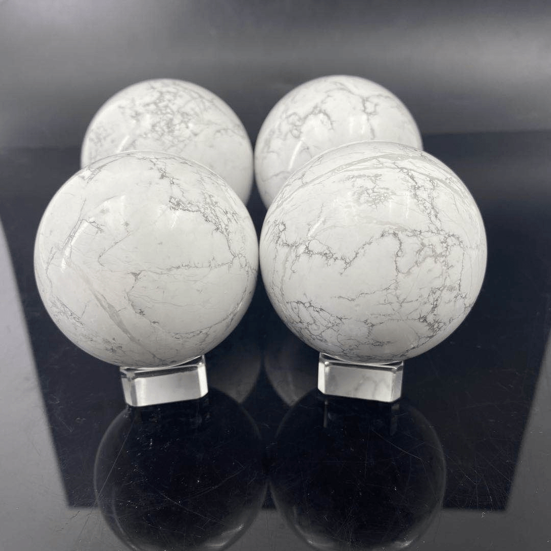 Reikistal Howlite Sphere