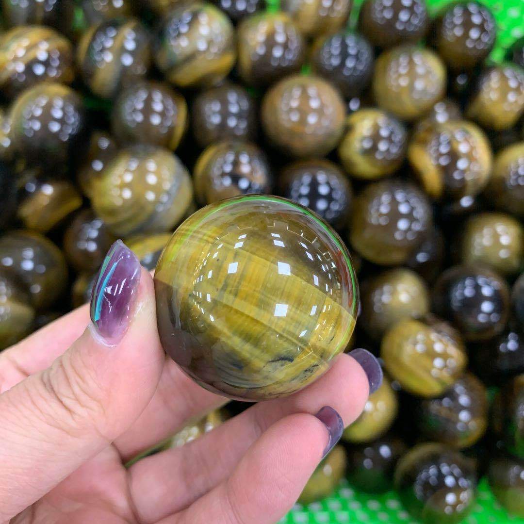 Reikistal Tigers Eye Ball