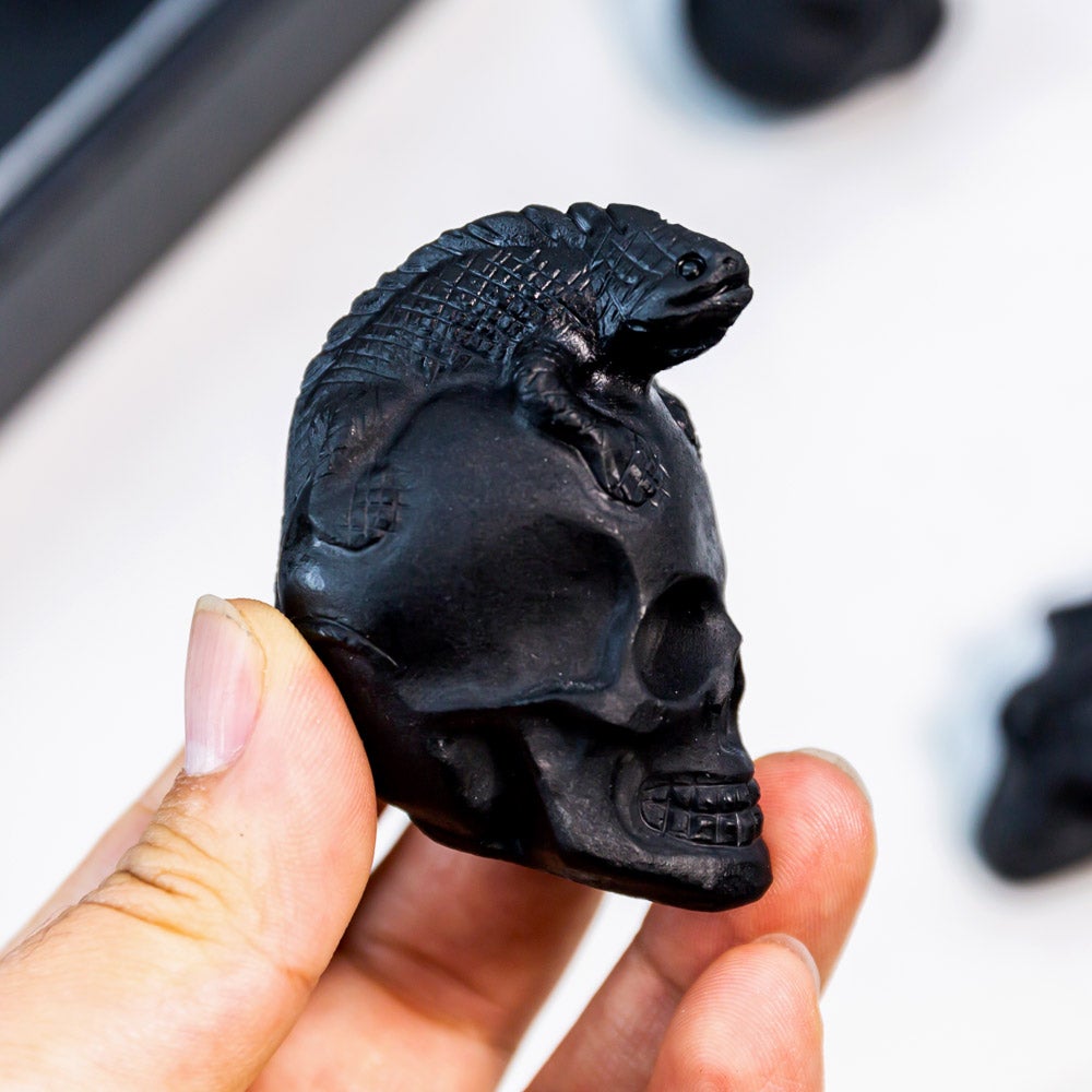 Reikistal Obsidian Skull Gift Box