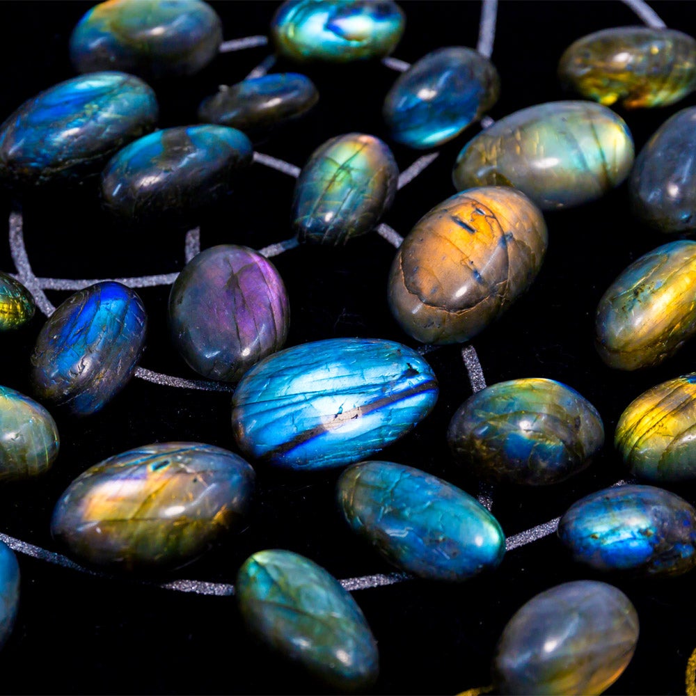 Reikistal Labradorite Tumbled Stone