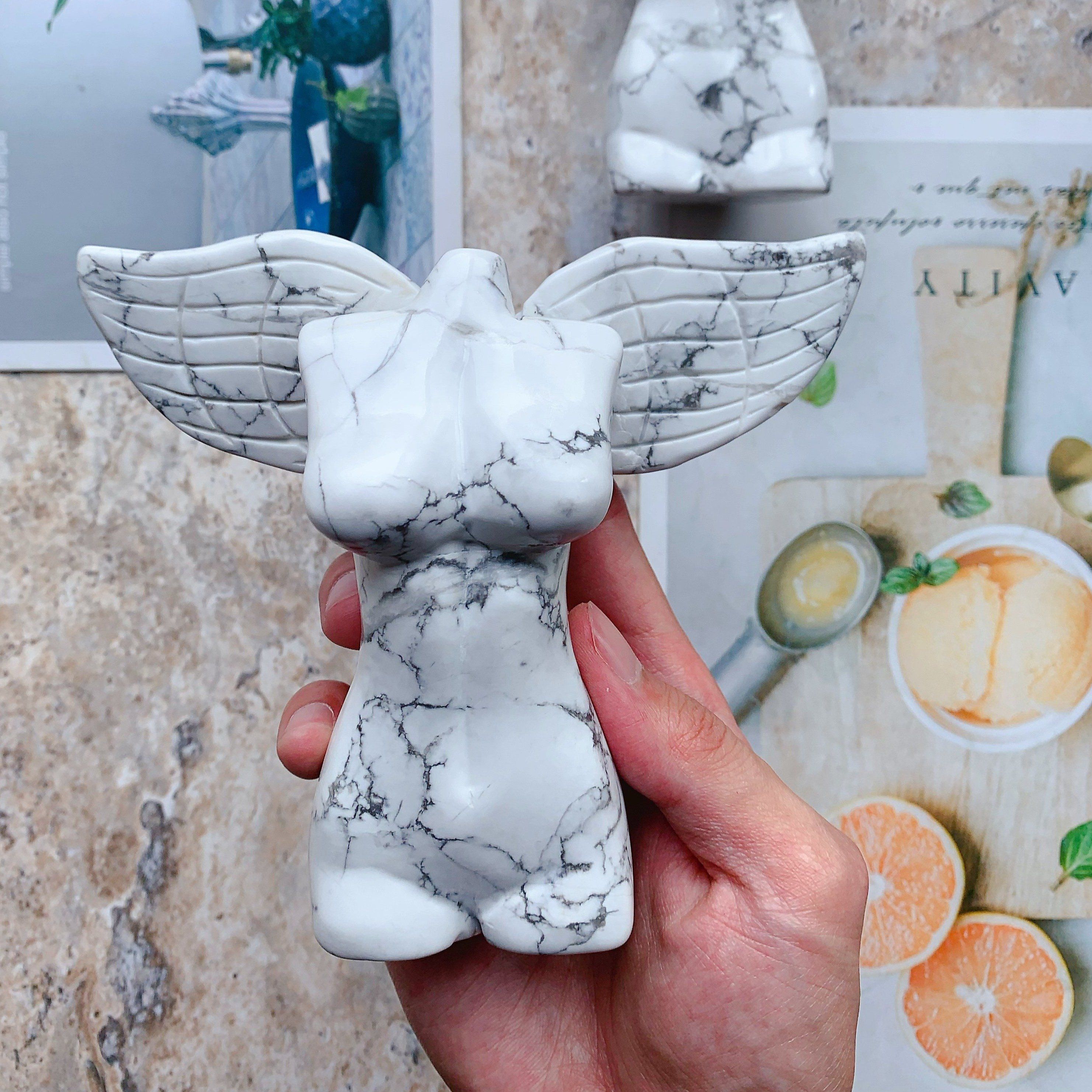 Reikistal Howlite Angel With Wings