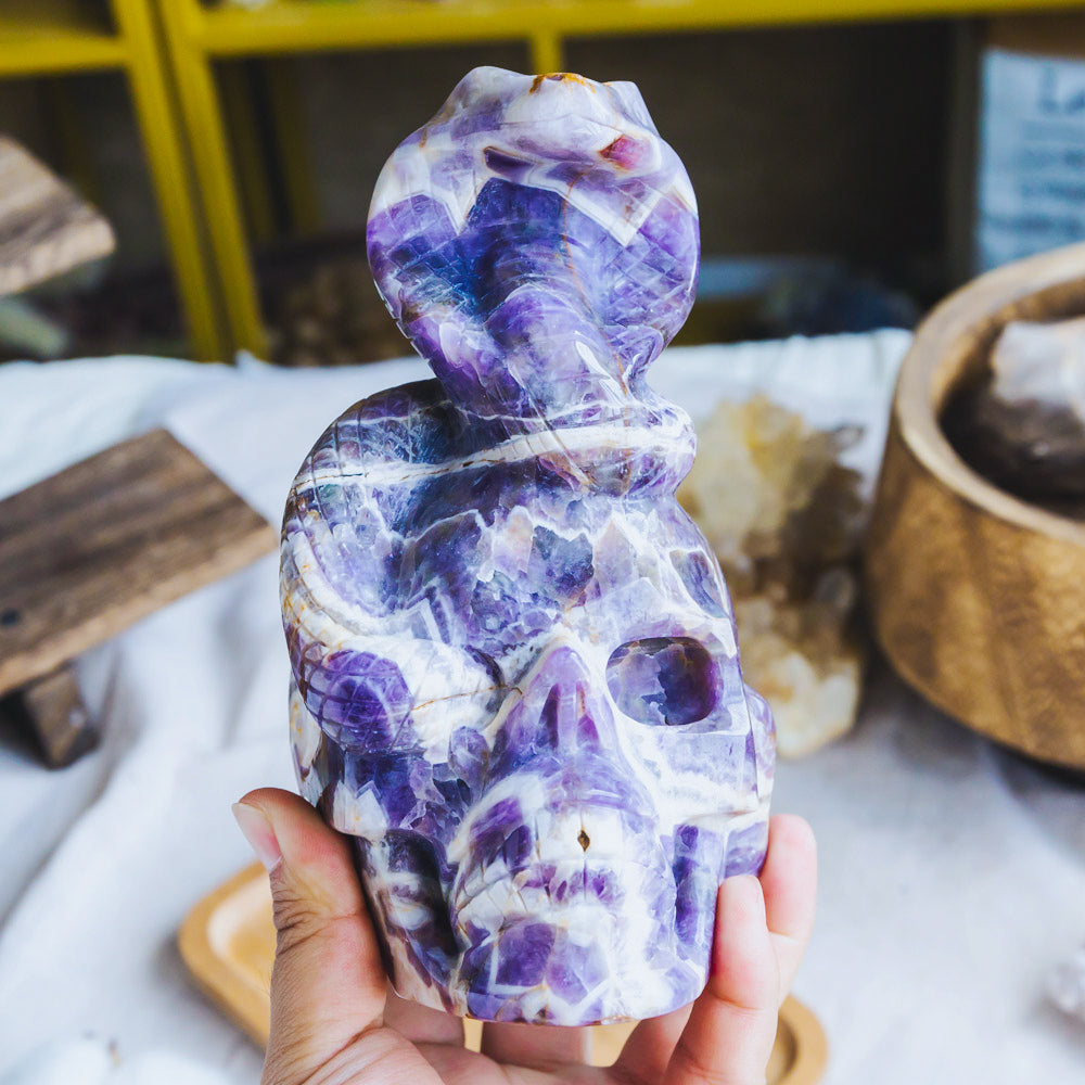 Reikistal Dream Amethyst Skull With Cobra