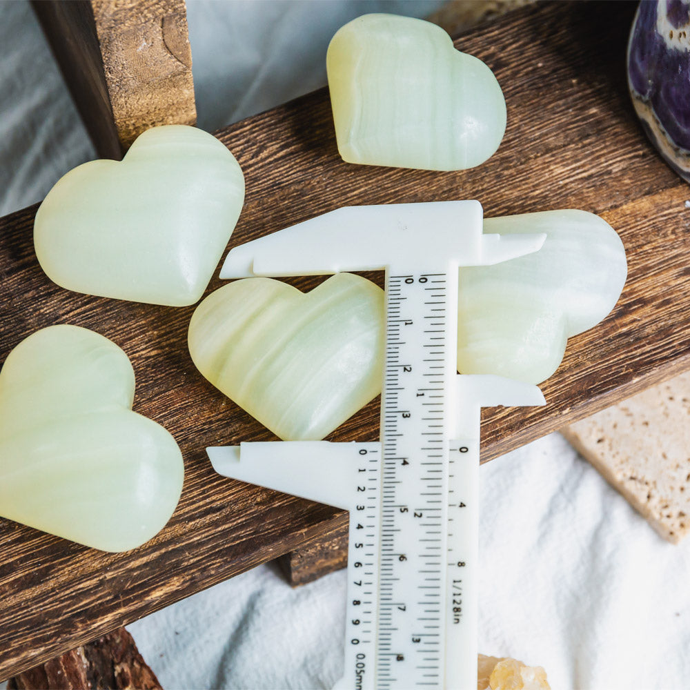 Reikistal Pistachio Calcite Heart