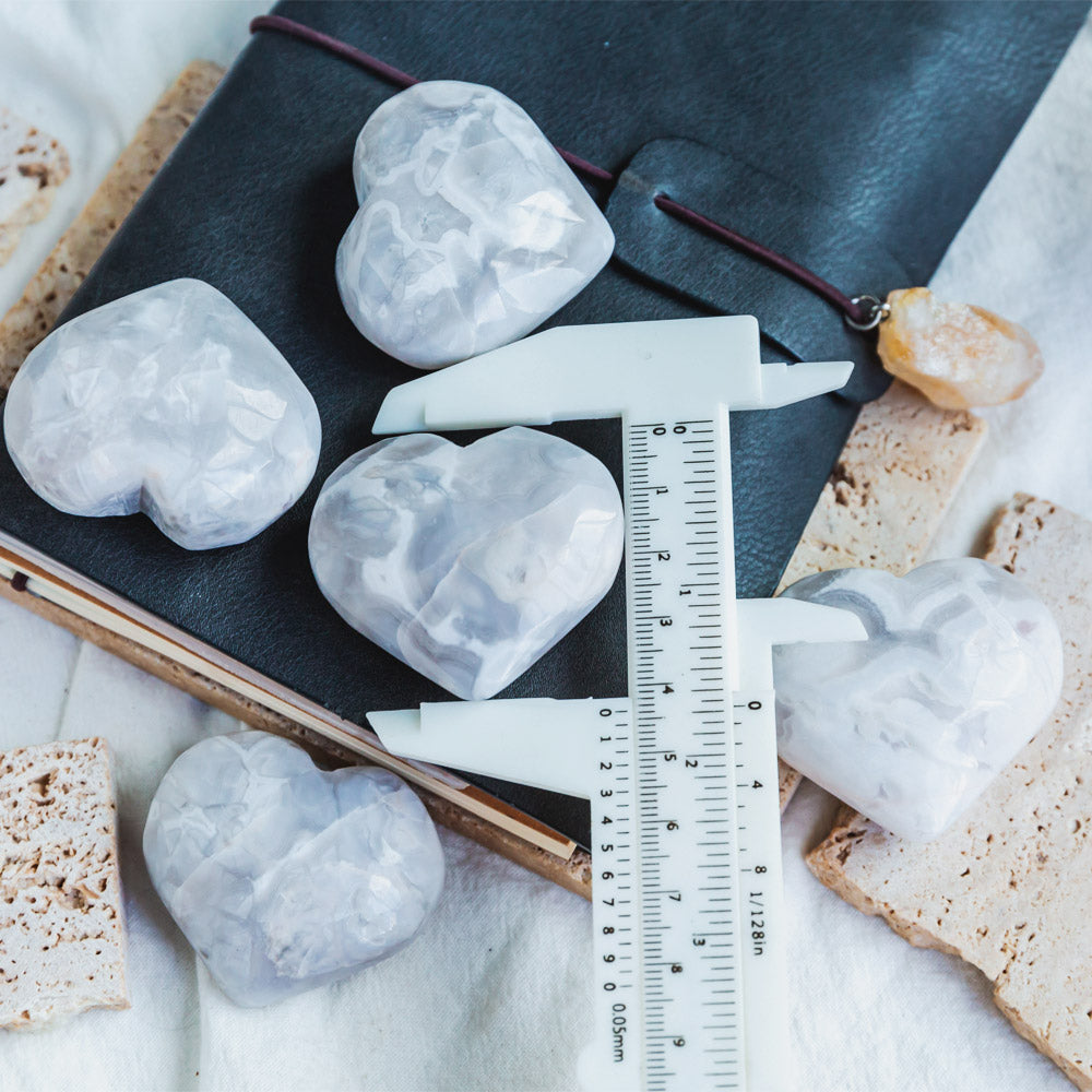 Reikistal White Crazy Lace Agate Heart