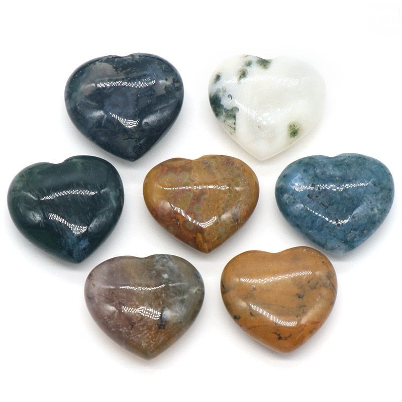 Reikicrystal Heart-Shaped Stone Ornament