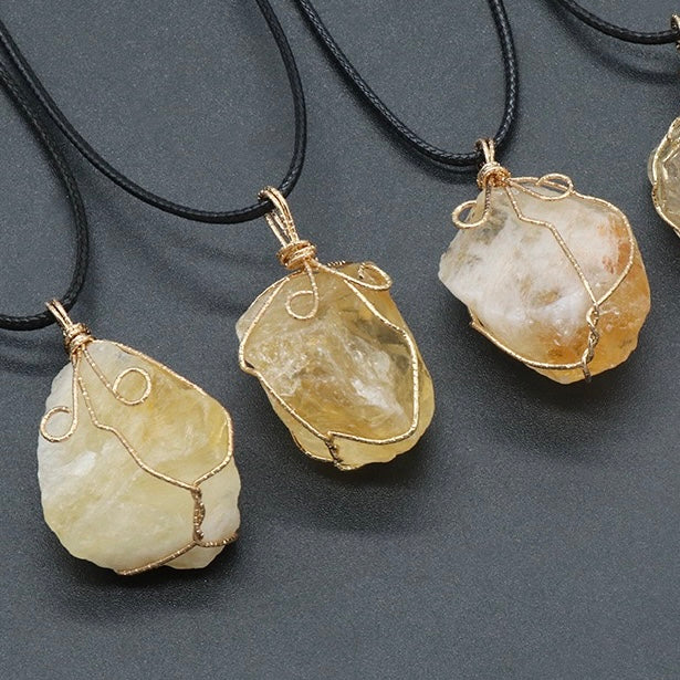 Reikicrystal Irregular Raw Stone Wire-Wrapped Pendant Necklace