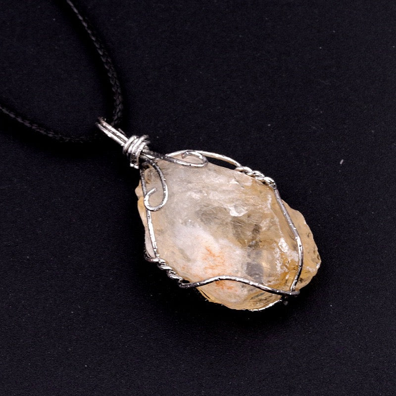 Reikicrystal Irregular Raw Stone Wire-Wrapped Pendant Necklace