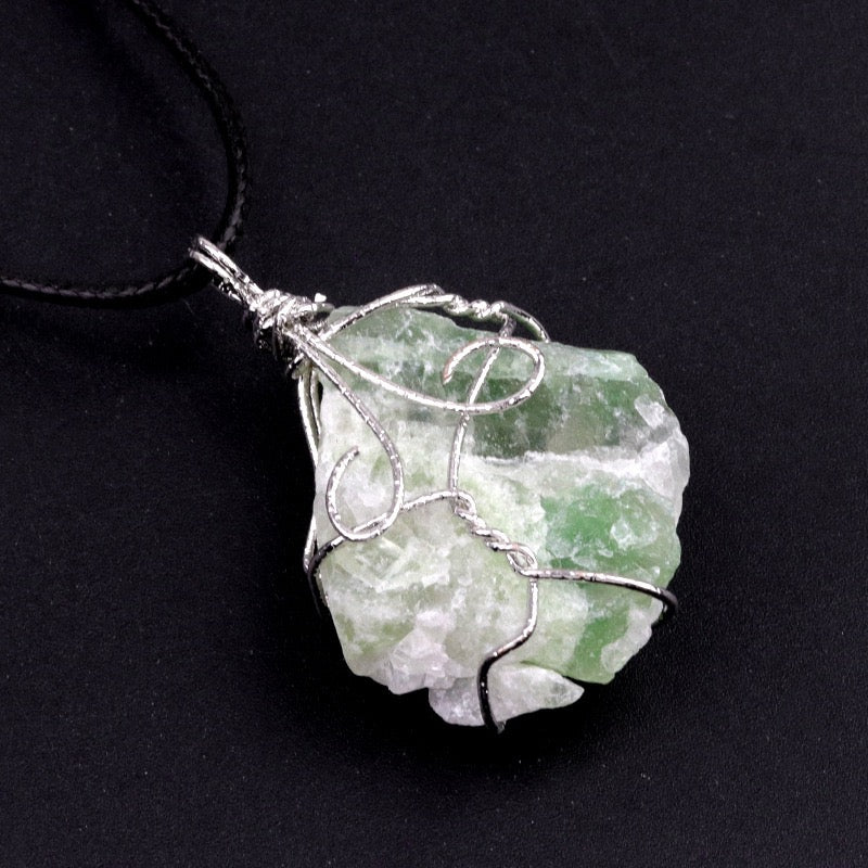 Reikicrystal Irregular Raw Stone Wire-Wrapped Pendant Necklace