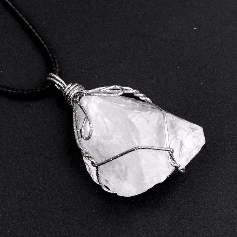 Reikicrystal Irregular Raw Stone Wire-Wrapped Pendant Necklace