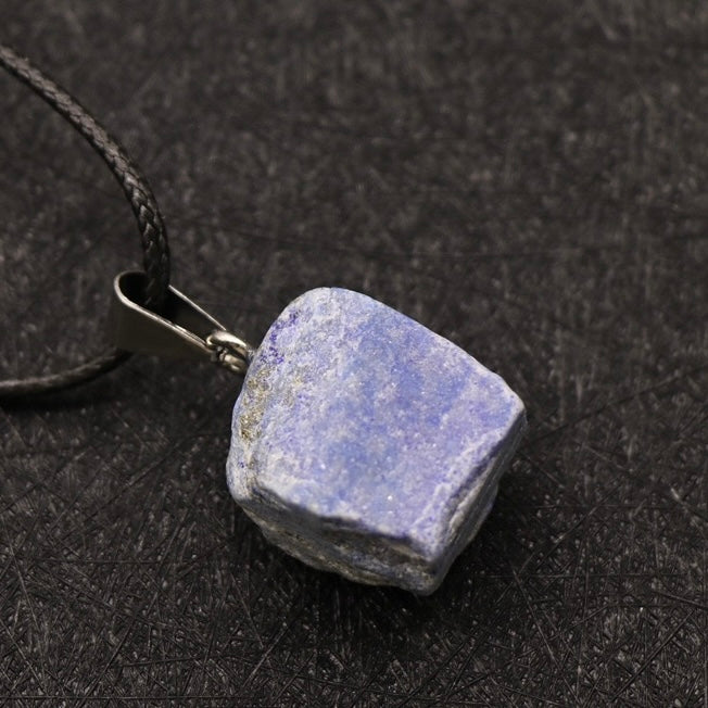 Reikicrystal Irregular Raw Stone Wire-Wrapped Pendant Necklace