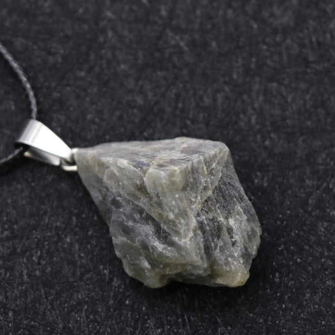 Reikicrystal Irregular Raw Stone Wire-Wrapped Pendant Necklace