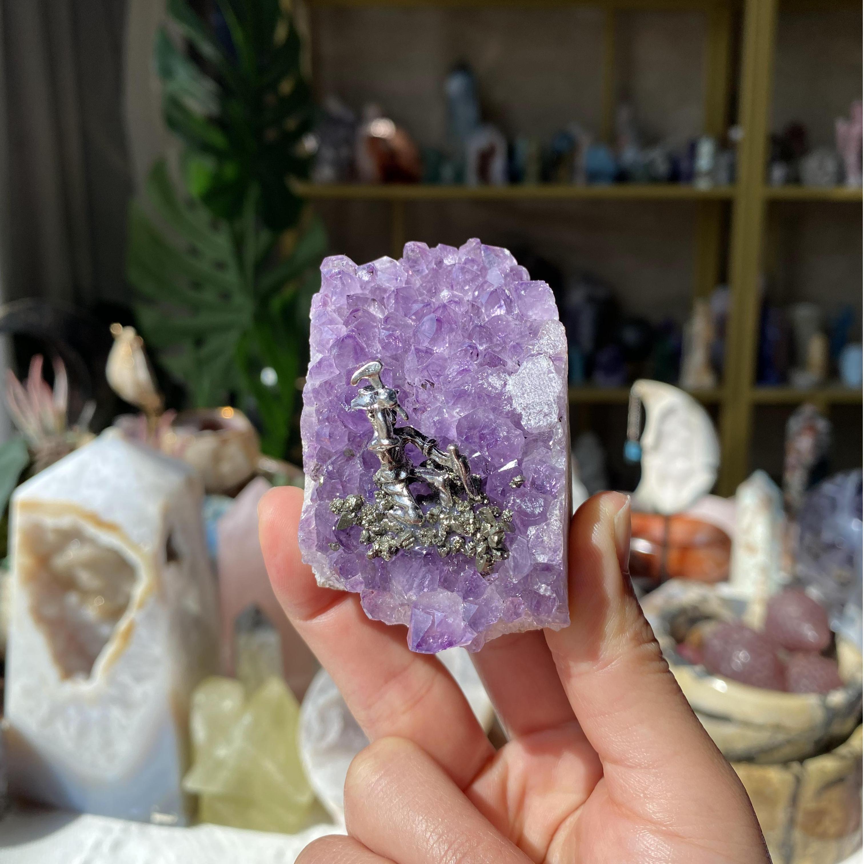 【Weekly Flash Deals】Amethyst Cluster With Miner Carving Free Form Collection