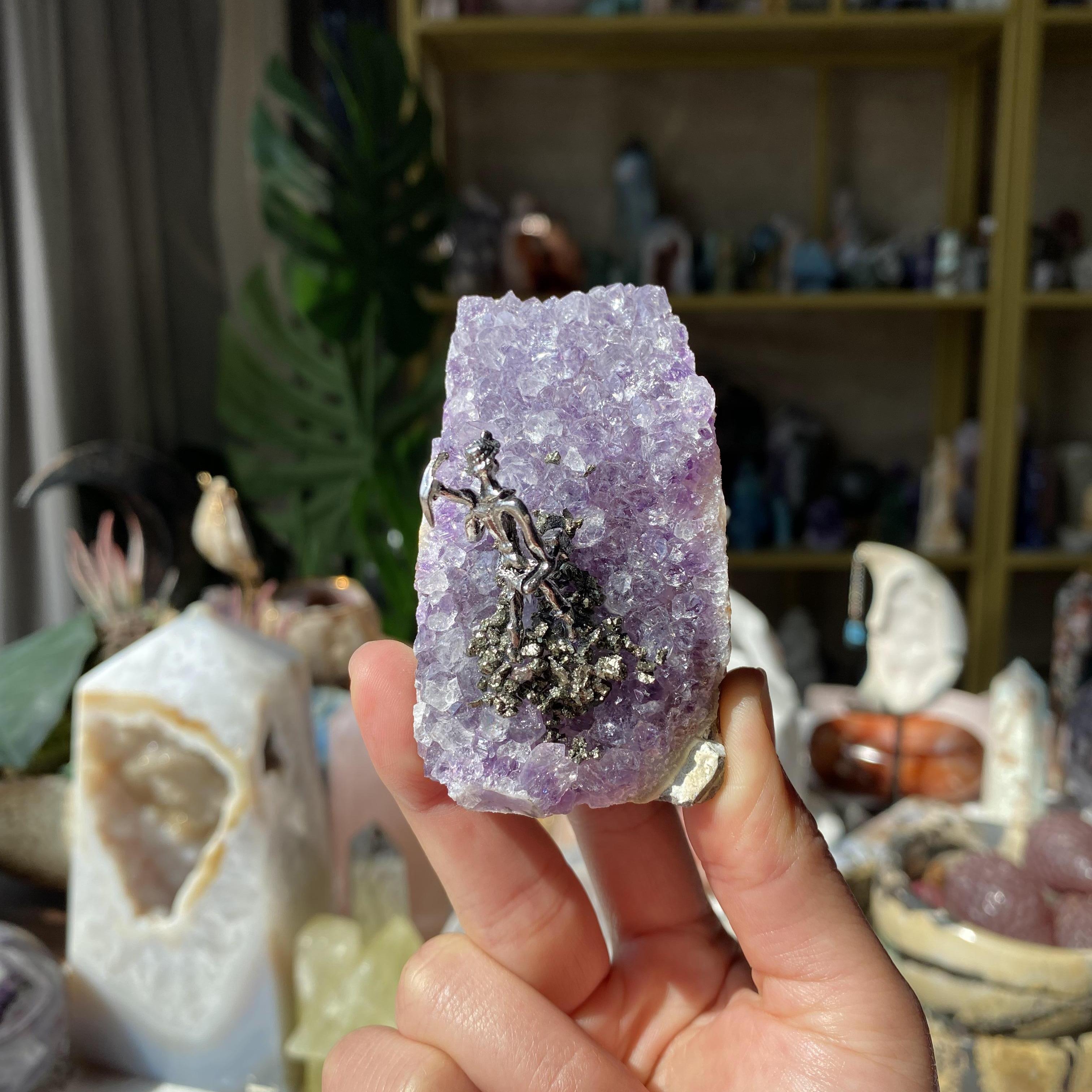 【Weekly Flash Deals】Amethyst Cluster With Miner Carving Free Form Collection