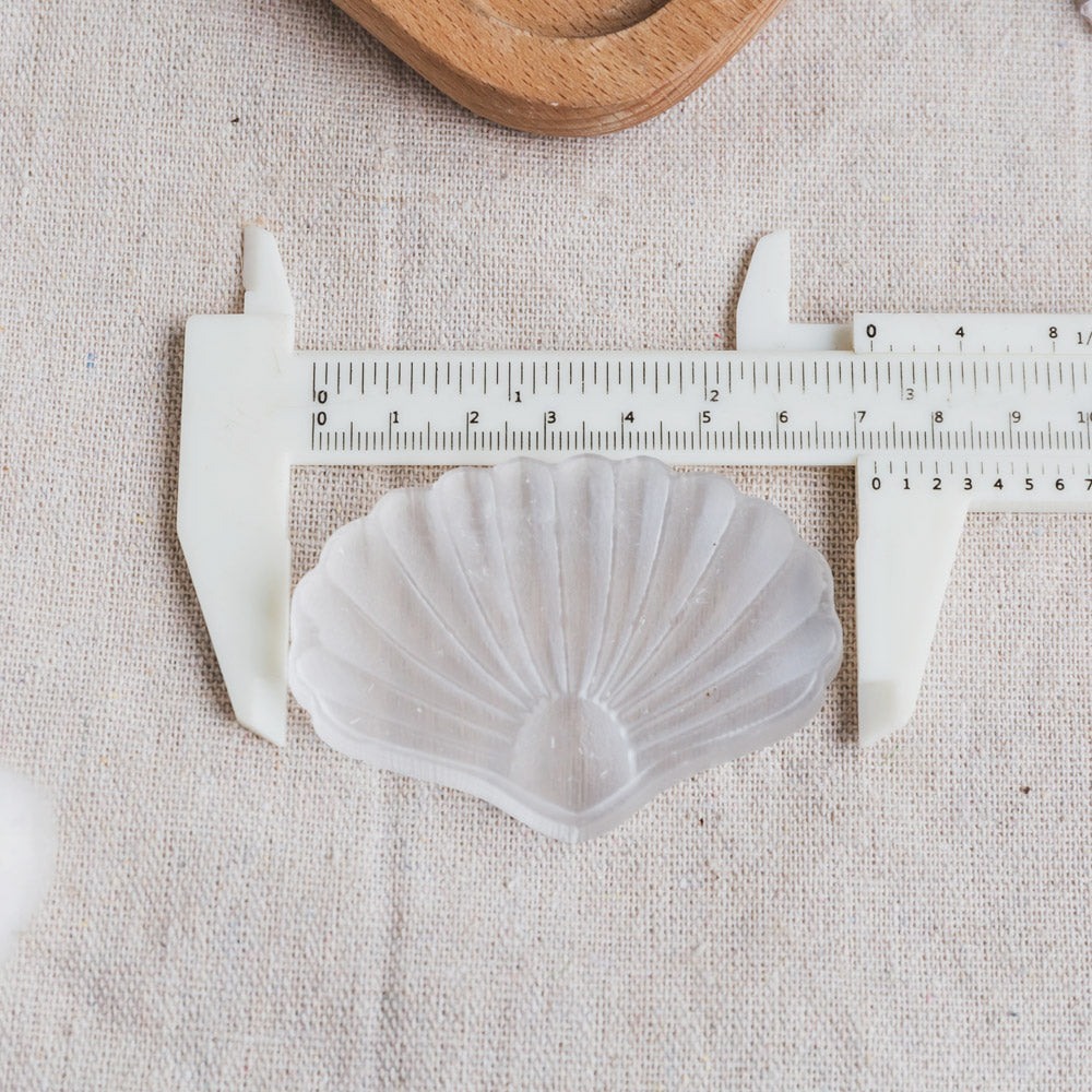 Reikistal Selenite Conch